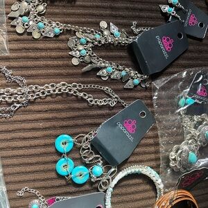 Paparazzi bulk of misc jewelry